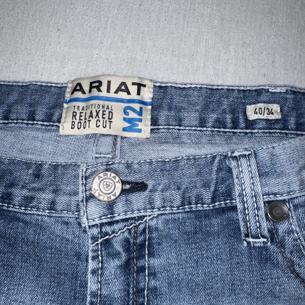 Ariat Men's M2 Traditional Relaxed Boot Cut Jeans 40x34 Medium Wash Denim EUC - Picture 9 of 9